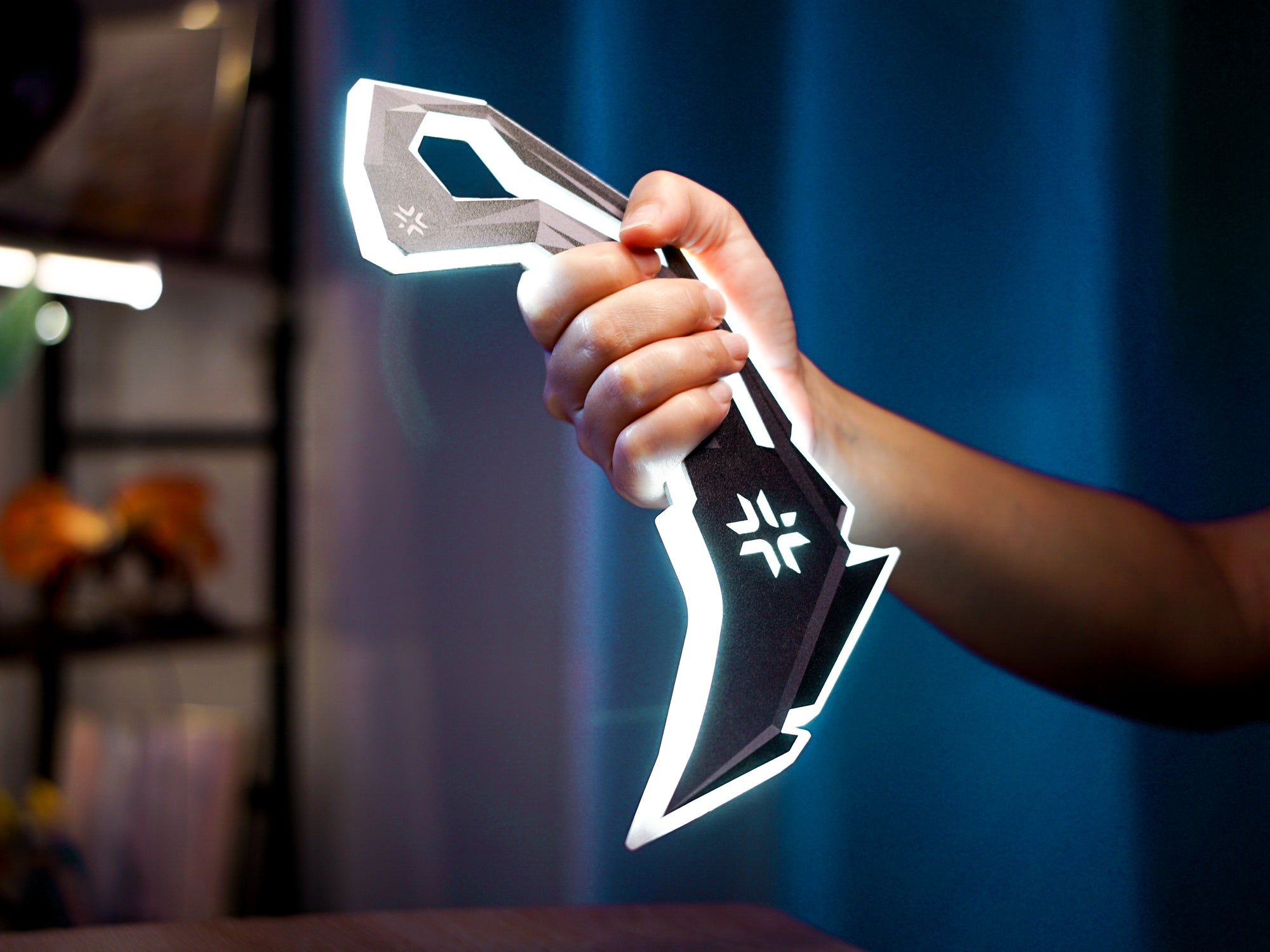 VCT Karambit Knife LED