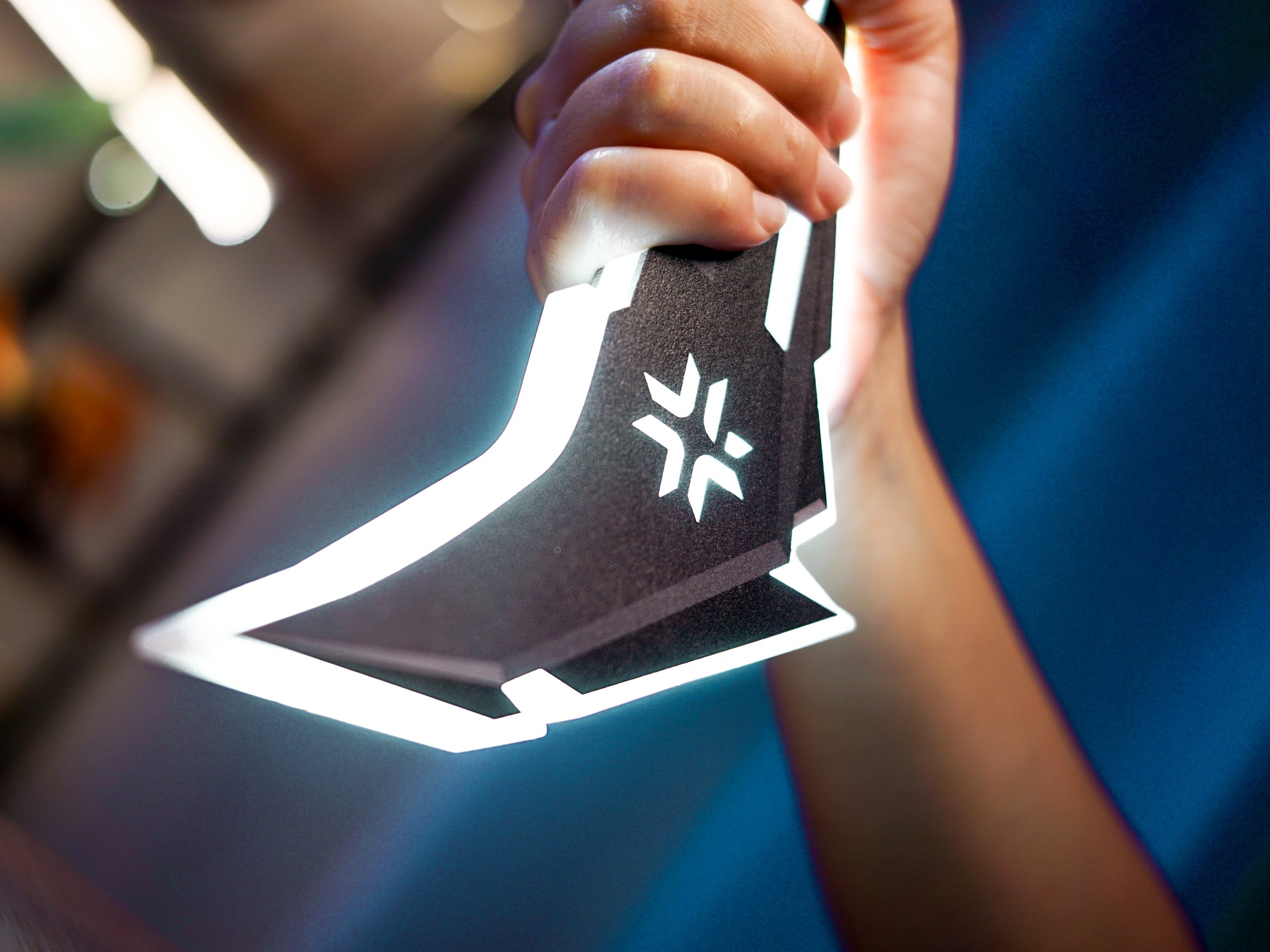 VCT Karambit Knife LED